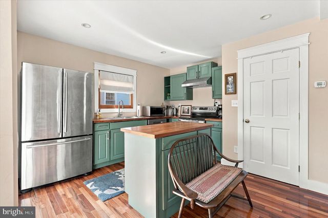 116 MYERS DR, Doylestown, PA 18901
