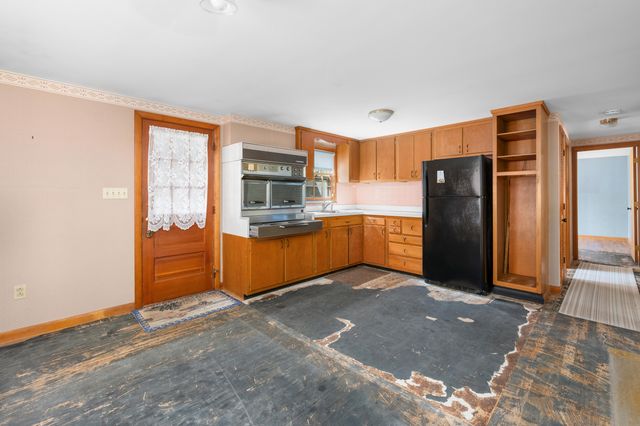 61 Laurel Road, Centerville, MA 02632