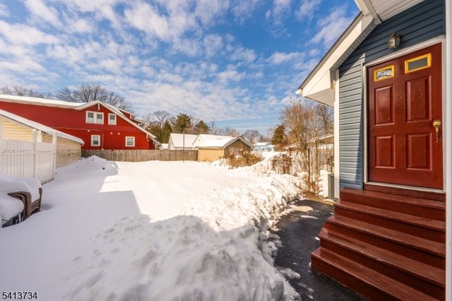 904 Cross Av, Elizabeth City, NJ 07208