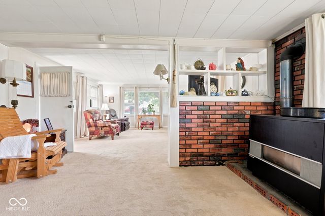 1974 N Knightstown Road, Shelbyville, IN 46176