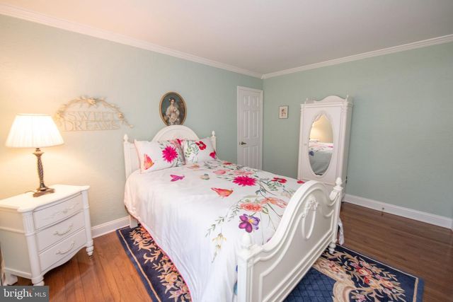 22 W NORTON DR, Churchville, PA 18966
