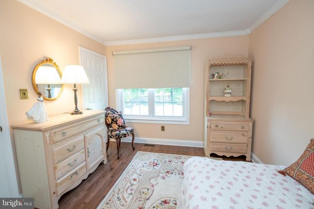 22 W NORTON DR, Churchville, PA 18966