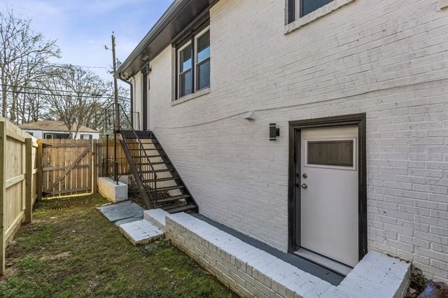 70 Chappell NW Road, Atlanta, GA 30314