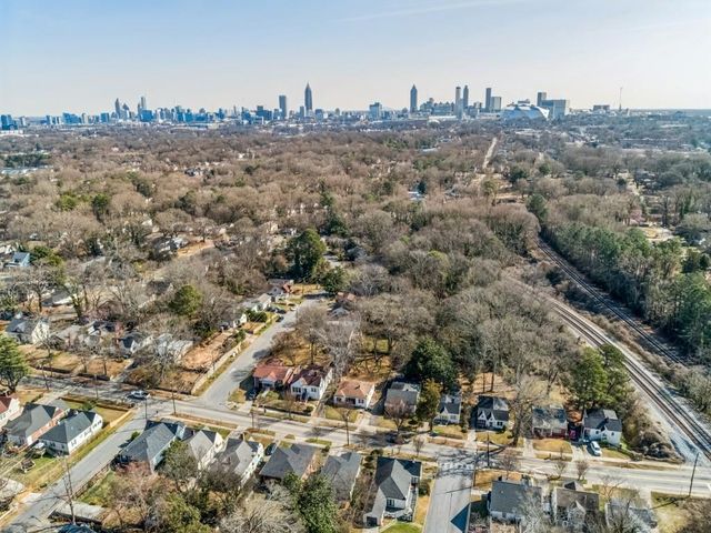 70 Chappell NW Road, Atlanta, GA 30314