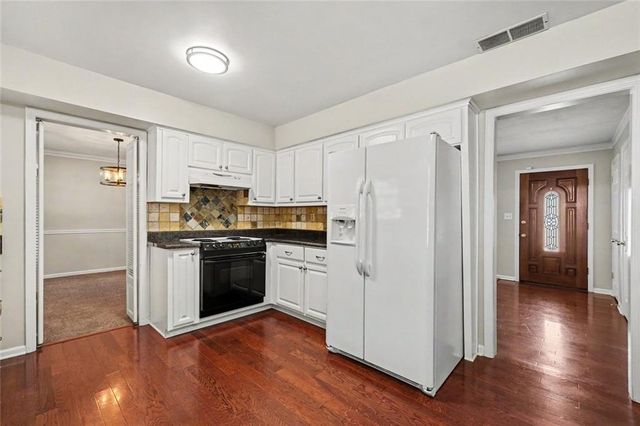 3710 Oregon Trail, Decatur, GA 30032