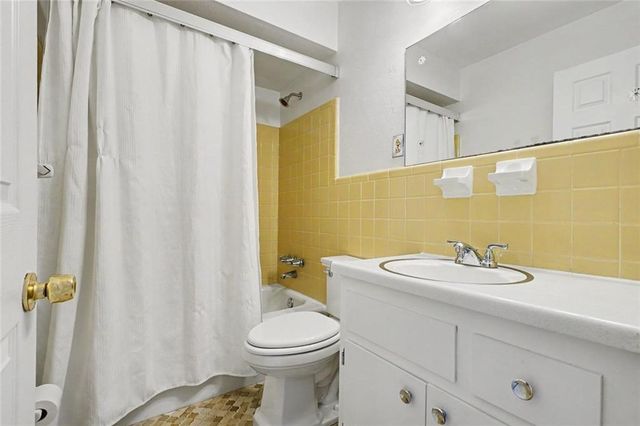3710 Oregon Trail, Decatur, GA 30032
