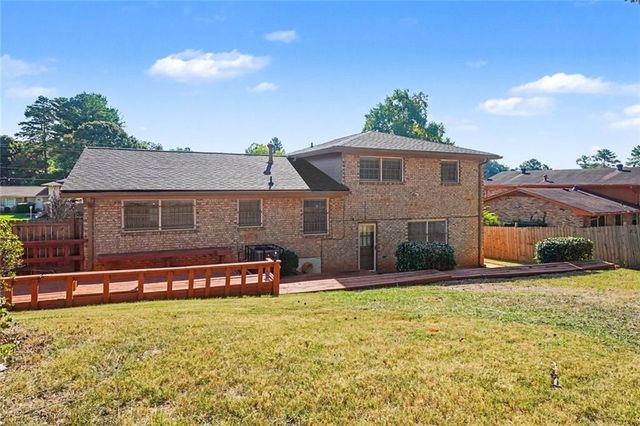 3710 Oregon Trail, Decatur, GA 30032