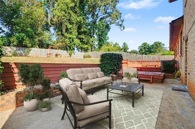 3710 Oregon Trail, Decatur, GA 30032