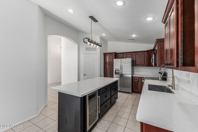 803 E PENNY Lane, San Tan Valley, AZ 85140