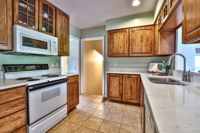 3525 Herschel View Place, Cincinnati, OH 45208