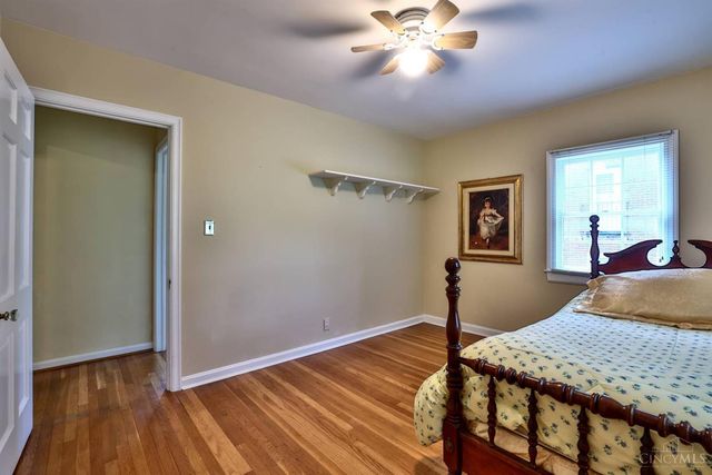 3525 Herschel View Place, Cincinnati, OH 45208