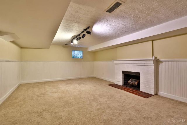 3525 Herschel View Place, Cincinnati, OH 45208