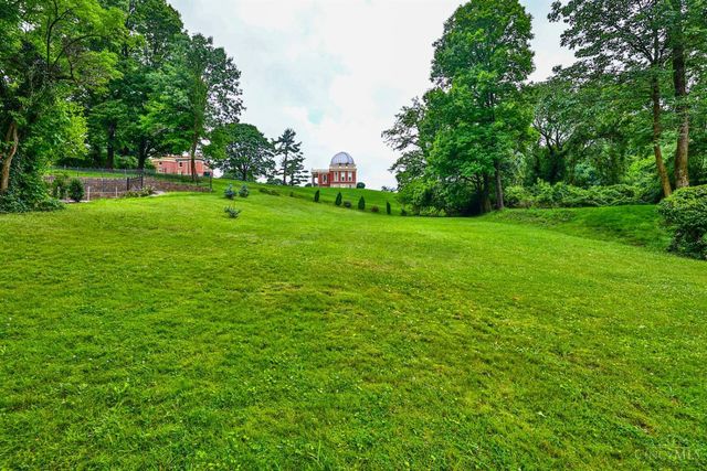 3525 Herschel View Place, Cincinnati, OH 45208