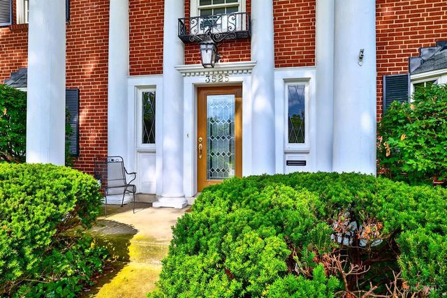 3525 Herschel View Place, Cincinnati, OH 45208