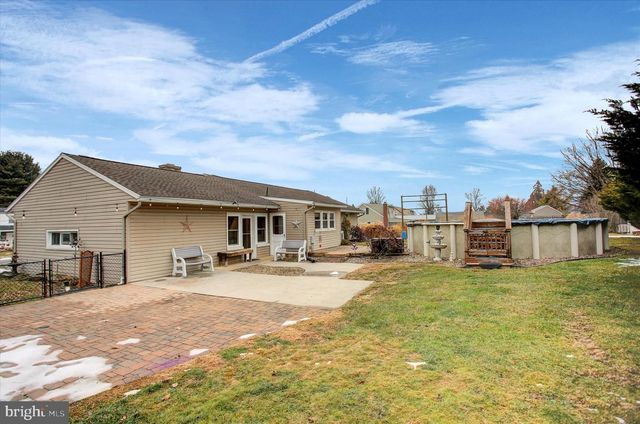 924 BLANCHARD AVENUE, Chambersburg, PA 17201