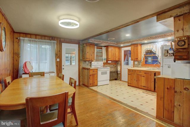 924 BLANCHARD AVENUE, Chambersburg, PA 17201