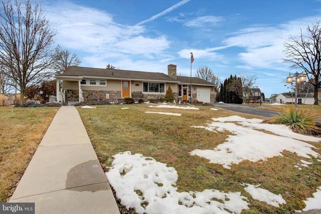 924 BLANCHARD AVENUE, Chambersburg, PA 17201