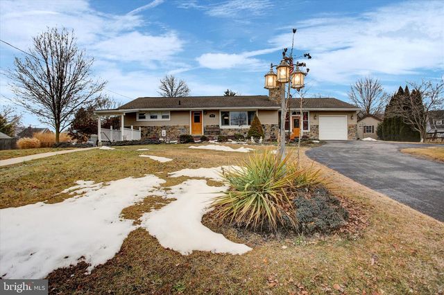 924 BLANCHARD AVENUE, Chambersburg, PA 17201