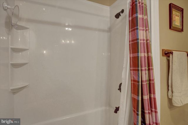 924 BLANCHARD AVENUE, Chambersburg, PA 17201