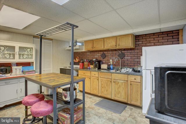 924 BLANCHARD AVENUE, Chambersburg, PA 17201