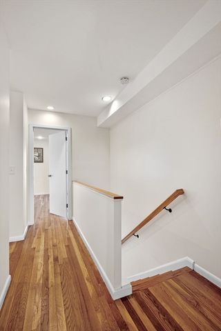 55 Brackett Pl B, Marblehead, MA 01945