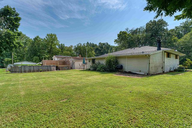 7701 Bartels Road, Evansville, IN 47710