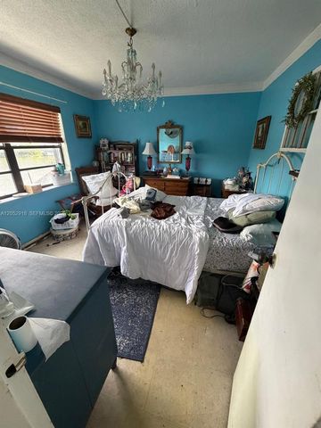 1335 W 68th Street 204, Hialeah, FL 33014