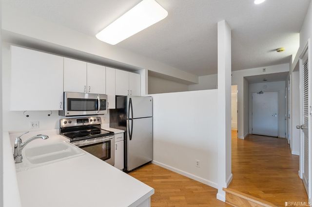 220 Lombard Street 618, San Francisco, CA 94111