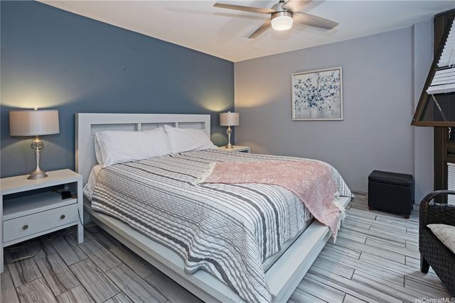 531 Hahaione Street 2-4A, Honolulu, HI 96825