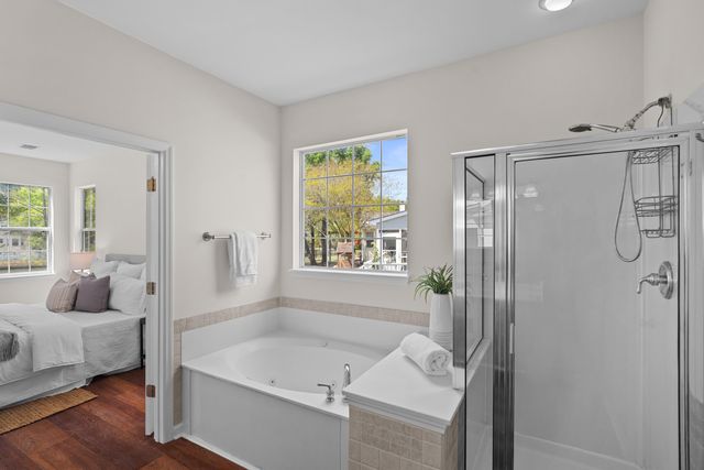 1892 Palmetto Isle Drive, Mount Pleasant, SC 29466