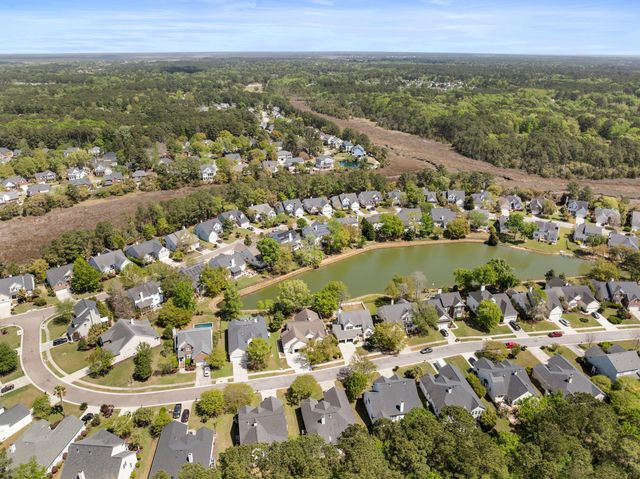 1892 Palmetto Isle Drive, Mount Pleasant, SC 29466