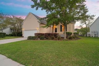 1892 Palmetto Isle Drive, Mount Pleasant, SC 29466