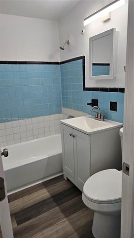 1628 NW 11th St, Fort Lauderdale, FL 33311