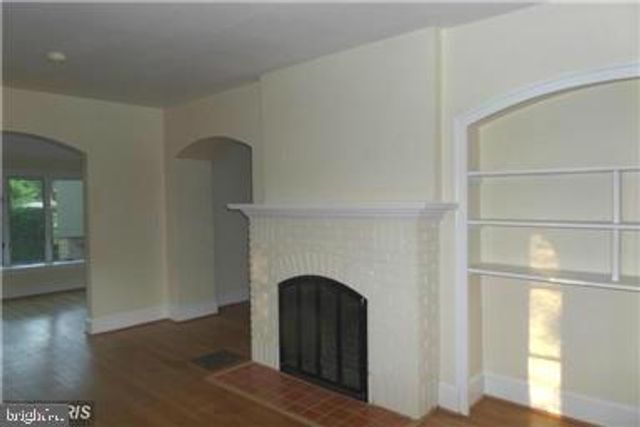4022 N 25TH RD N, Arlington, VA 22207