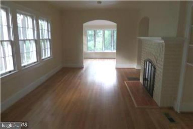 4022 N 25TH RD N, Arlington, VA 22207