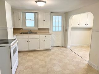 565 East Main Street, Middletown, CT 06457