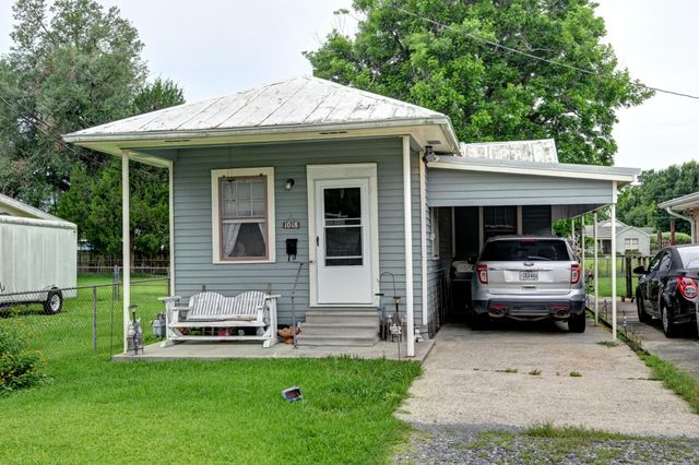 1016 People Street, Thibodaux, LA 70301