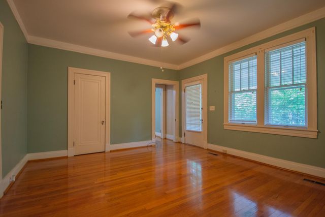 311 S 3rd St, Pulaski, TN 38478