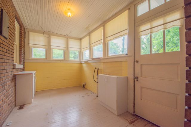 311 S 3rd St, Pulaski, TN 38478