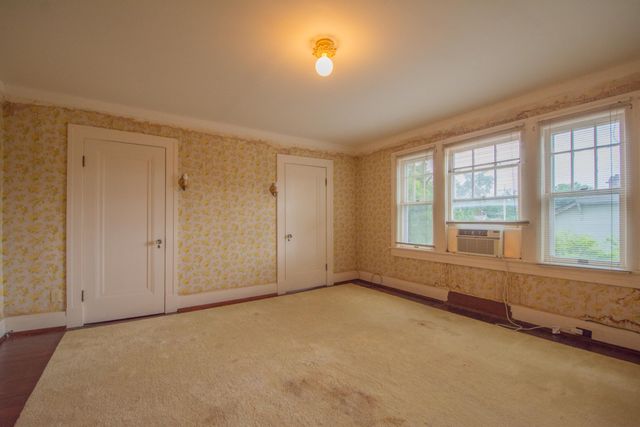 311 S 3rd St, Pulaski, TN 38478