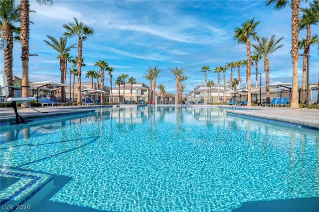 12286 Glass Desert Road 2, Las Vegas, NV 89183