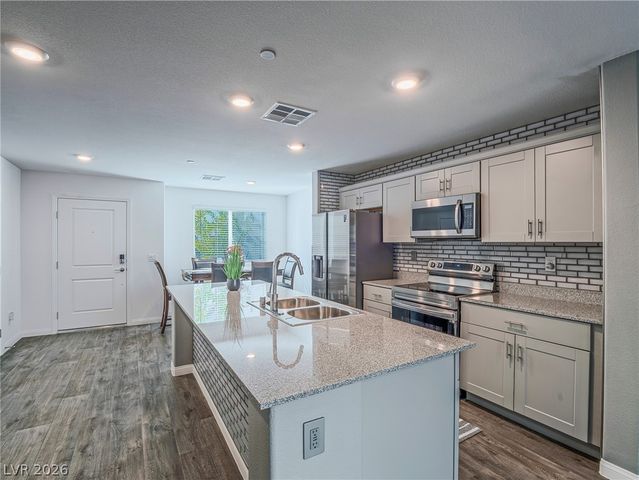 12286 Glass Desert Road 2, Las Vegas, NV 89183