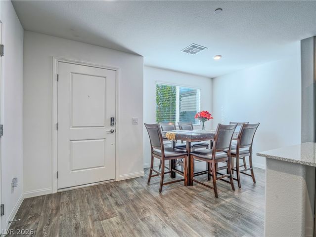 12286 Glass Desert Road 2, Las Vegas, NV 89183