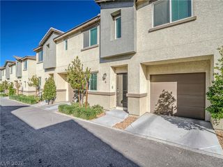 12286 Glass Desert Road 2, Las Vegas, NV 89183