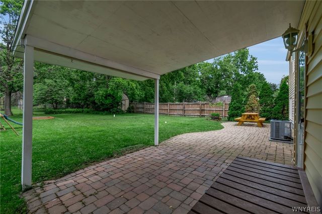 4254 Connection Drive, Clarence, NY 14221