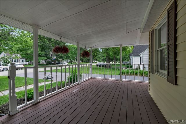 4254 Connection Drive, Clarence, NY 14221