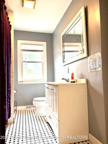 2622 Lafayette Avenue, Lansing, MI 48906