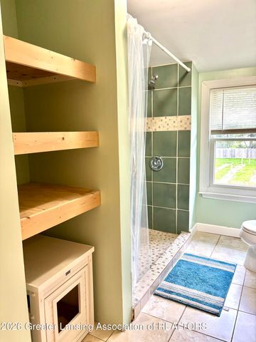 2622 Lafayette Avenue, Lansing, MI 48906