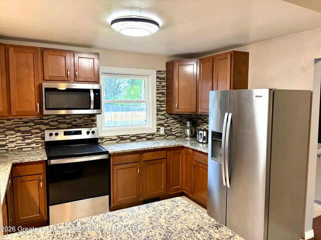 2622 Lafayette Avenue, Lansing, MI 48906