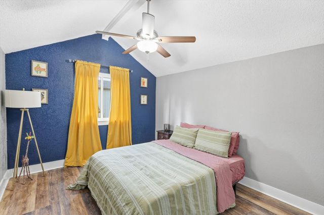 3036 Old Orchard Lane, Bedford, TX 76021